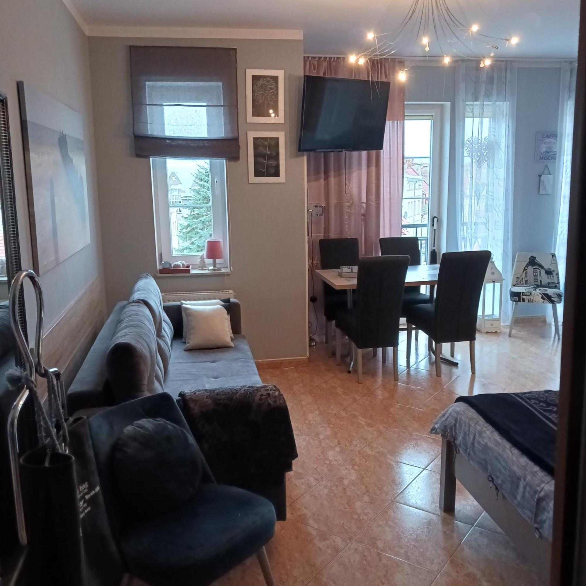 Apartament Na Nowej Starowce โควอบเซก ภายนอก รูปภาพ