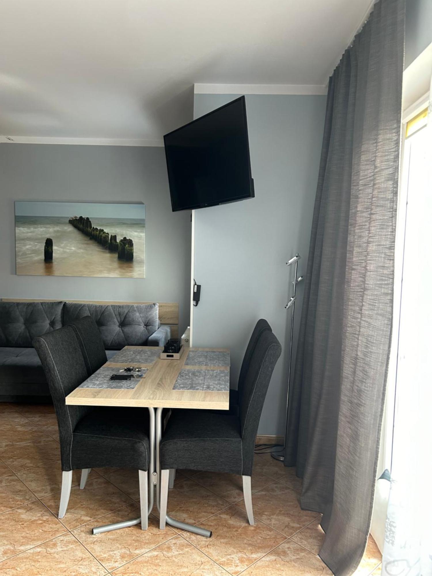 Apartament Na Nowej Starowce โควอบเซก ภายนอก รูปภาพ